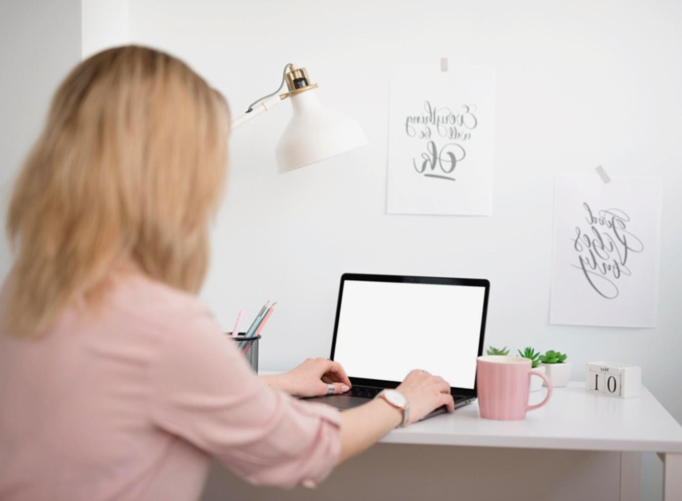 Interactive budgeting exercise with real expense tracking